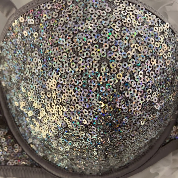 Sequins Mega Push Up Bra - Picture 3 of 7
